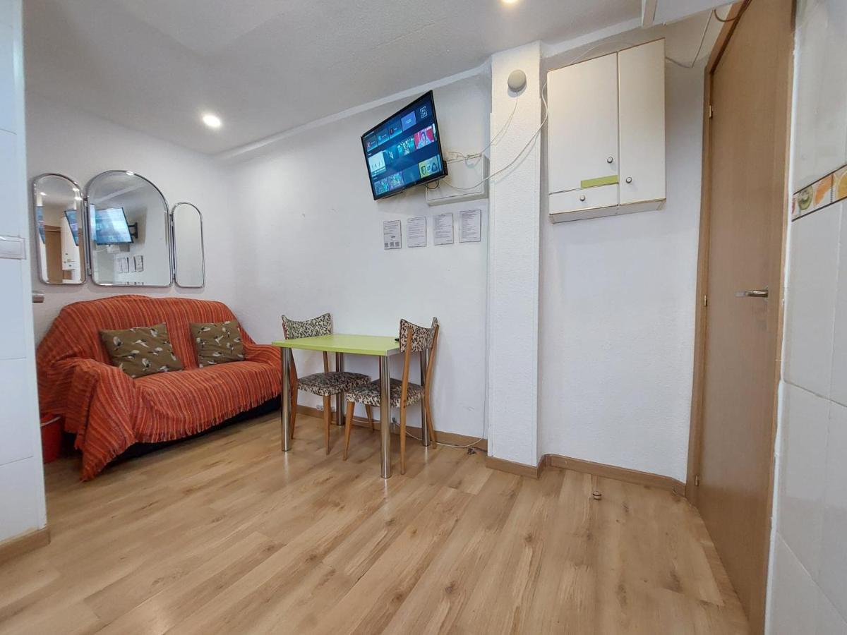 Homestay Extremadura Madrid Dış mekan fotoğraf